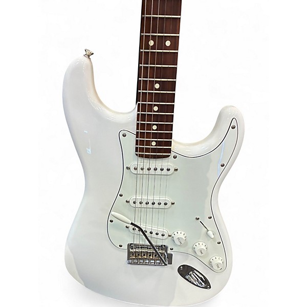 Used Fender Player Stratocaster Olympic White Solid Body Electric Guitar