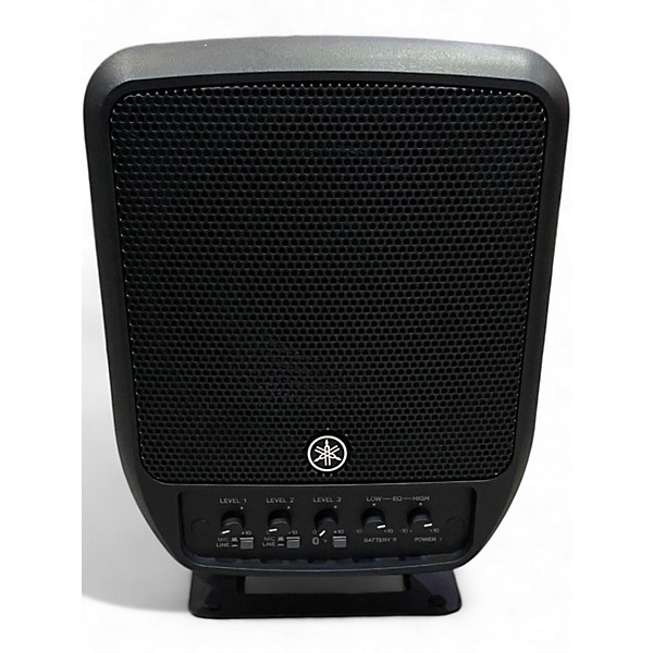 Used Yamaha STAGEPAS100BT Powered Speaker