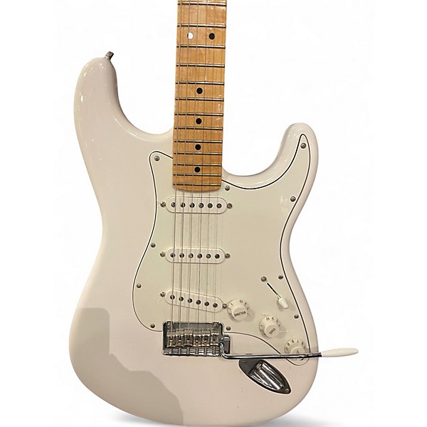 Used Fender Player Stratocaster Polar White Solid Body Electric Guitar