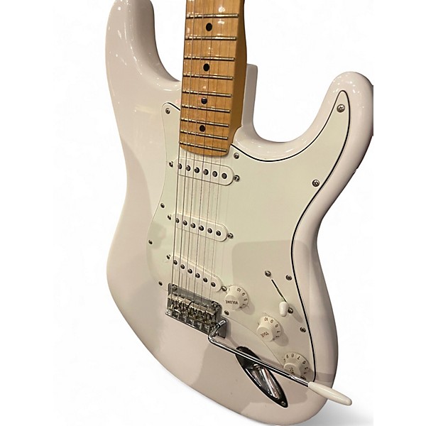 Used Fender Player Stratocaster Polar White Solid Body Electric Guitar