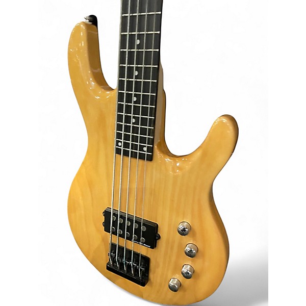 Used Iyv IMM 305 Maple Electric Bass Guitar