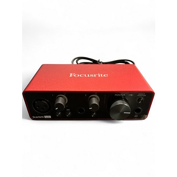 Used Focusrite Scarlett 2i2 Gen 4 studio
