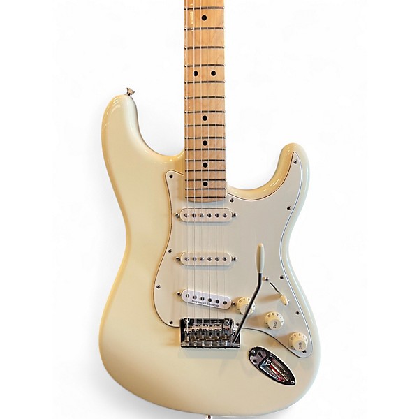 Used 2019 Fender American Professional Stratocaster HSS Shawbucker Olympic White Solid Body Electric Guitar