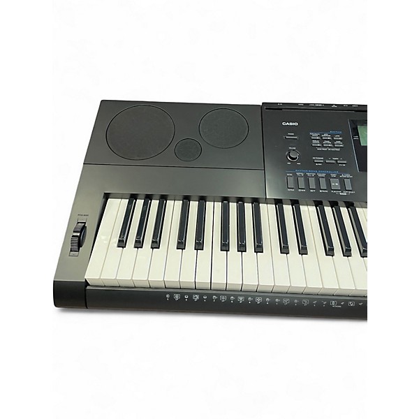 Used Casio WK6600 76 Key Portable Keyboard