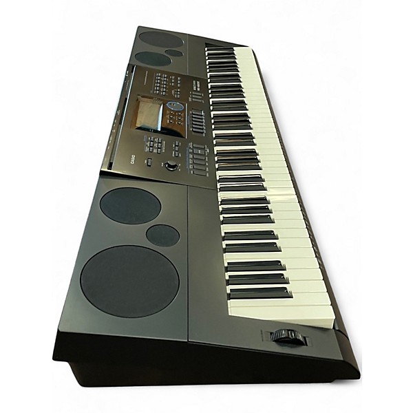 Used Casio WK6600 76 Key Portable Keyboard