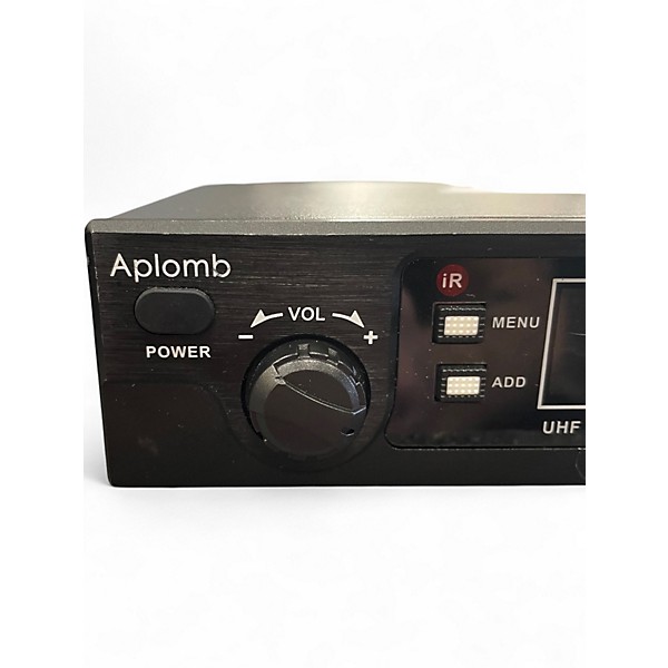 Used Innopow APLOMB WM-33 Handheld Wireless System