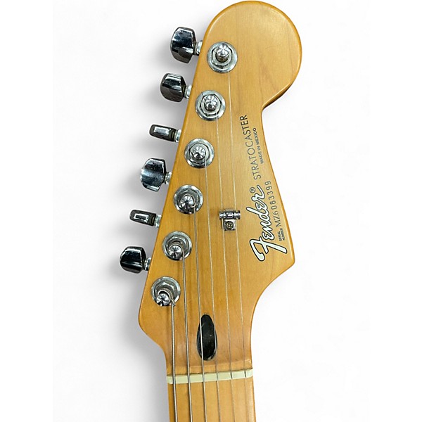 Used 2006 Fender 60TH ANNIVERSARY STANDARD STRATOCASTER Blizzard Pearl Solid Body Electric Guitar