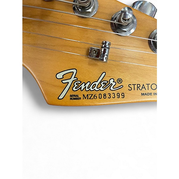 Used 2006 Fender 60TH ANNIVERSARY STANDARD STRATOCASTER Blizzard Pearl Solid Body Electric Guitar