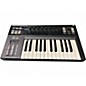 Used Native Instruments Komplete Kontrol S25 MIDI Controller thumbnail