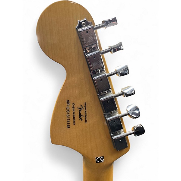 Used Squier Vintage Modified 70s Stratocaster Vintage White Solid Body Electric Guitar