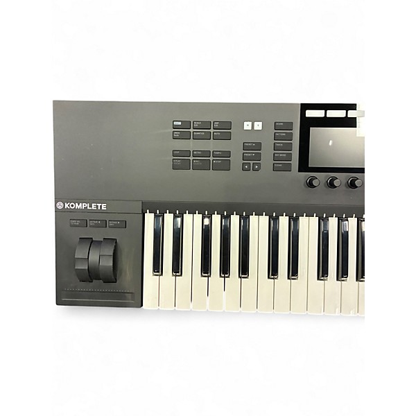 Used Native Instruments Komplete Kontrol S49 MK2 MIDI Controller