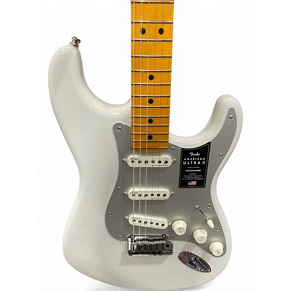 Used Fender AMERICAN ULTRA II STRATOCASTER AVALANCE WHITE Solid Body Electric Guitar