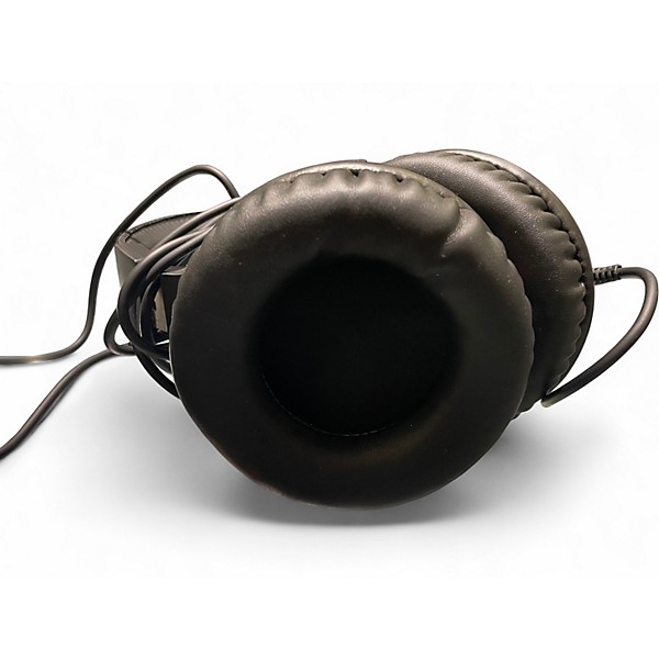 Used Focusrite SH450 Studio Headphones
