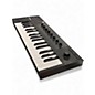 Used Native Instruments komplete kontrol m32 MIDI Controller