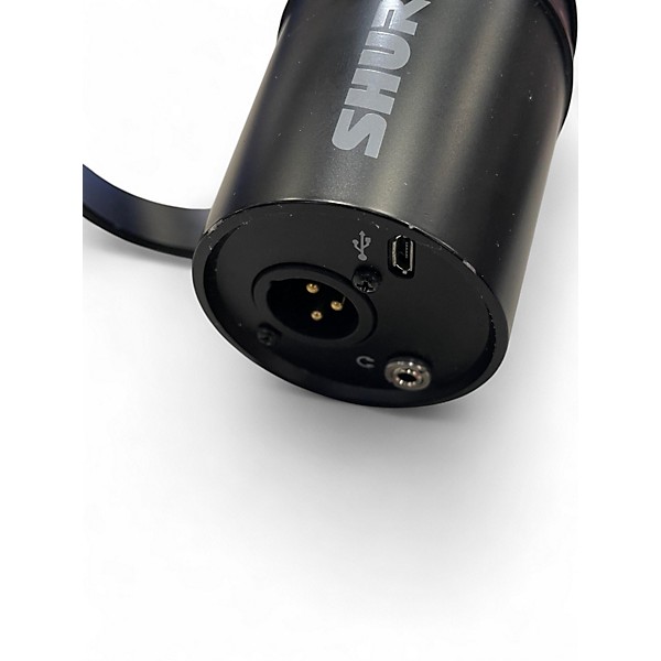 Used Shure MV7 Dynamic Microphone