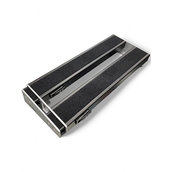 Used D'Addario XPND 1 Pedal Board