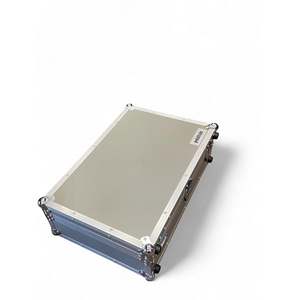 Used Pedaltrain FLIGHT CASE Pedal Board