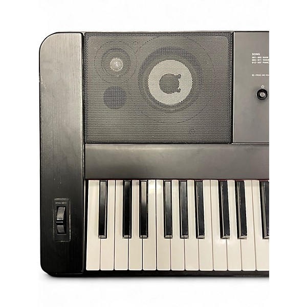 Used Yamaha DGX660 Portable Keyboard
