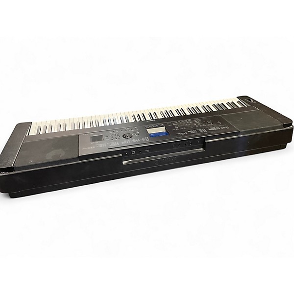 Used Yamaha DGX660 Portable Keyboard