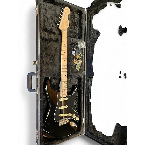 Used Fender Artist Series Eric Clapton Stratocaster Black Solid Body Electric Guitar