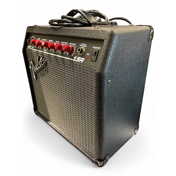 Used Fender SKX 15R Guitar Combo Amp