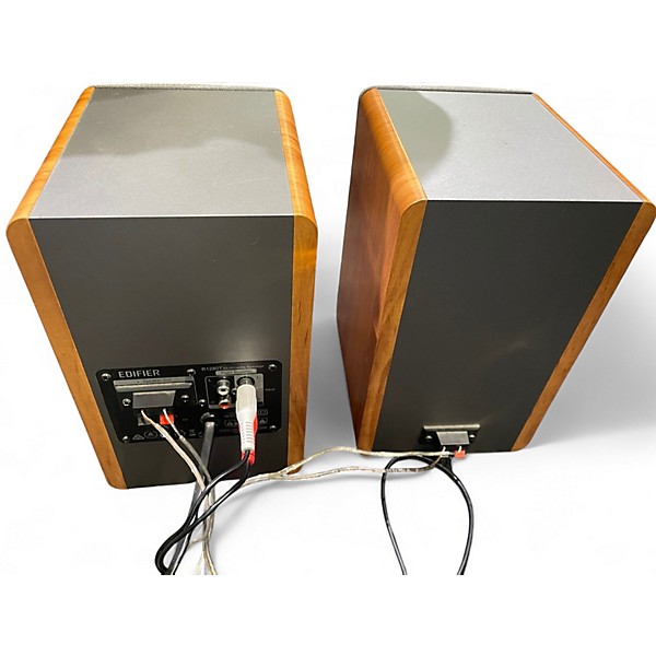 Used Edifer R1280T Powered Monitor