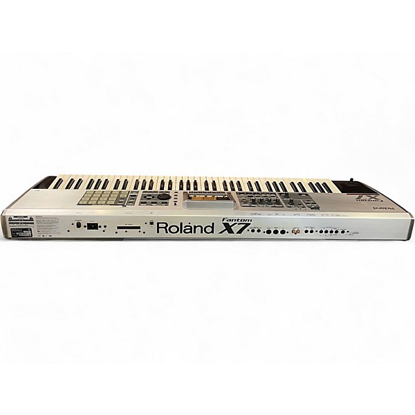 Used Roland Fantom X7 Keyboard Workstation