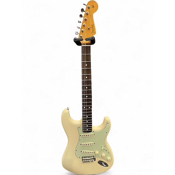 Used Fender Vintera II 60s Stratocaster Olympic White Solid Body Electric Guitar