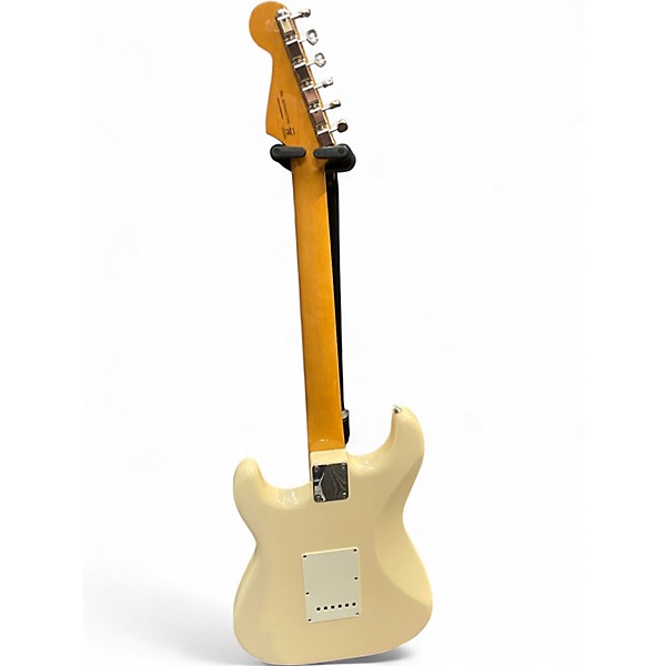 Used Fender Vintera II 60s Stratocaster Olympic White Solid Body Electric Guitar
