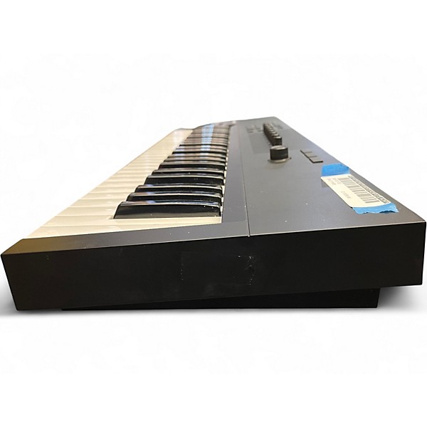Used Native Instruments Komplete Kontrol A49 MIDI Controller
