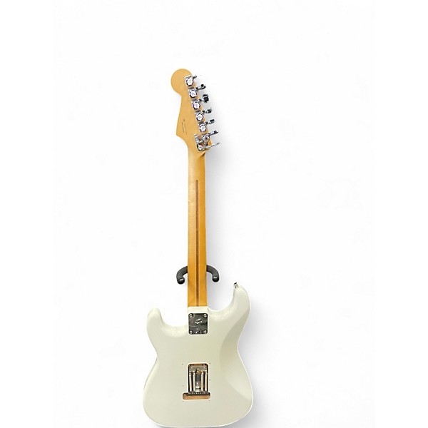 Used Fender Player Stratocaster HSS Polar White Solid Body Electric Guitar