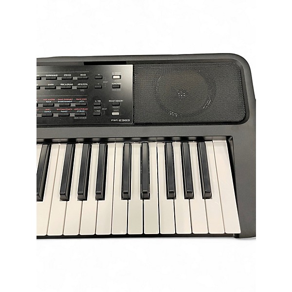 Used Yamaha PSR-E383 Digital Piano
