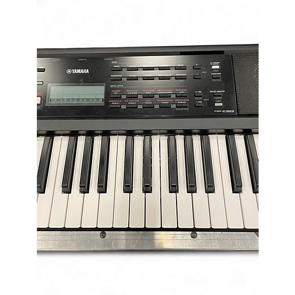 Used Yamaha PSR-E383 Digital Piano