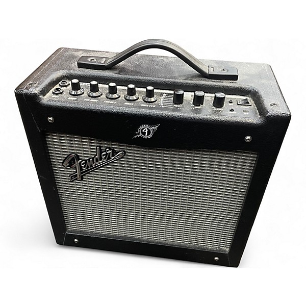 Used Fender mustang 1 Guitar Combo Amp