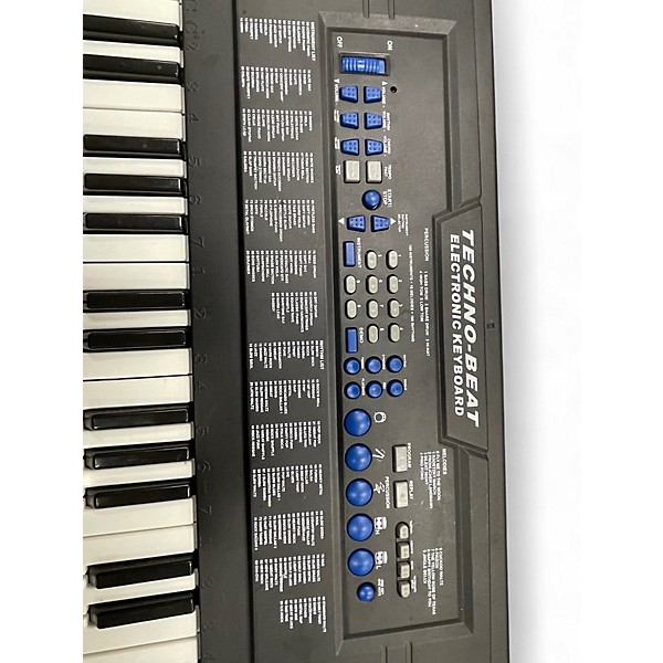 Used Techno-beat Techno-Beat 54-Key Electronic Keyboard