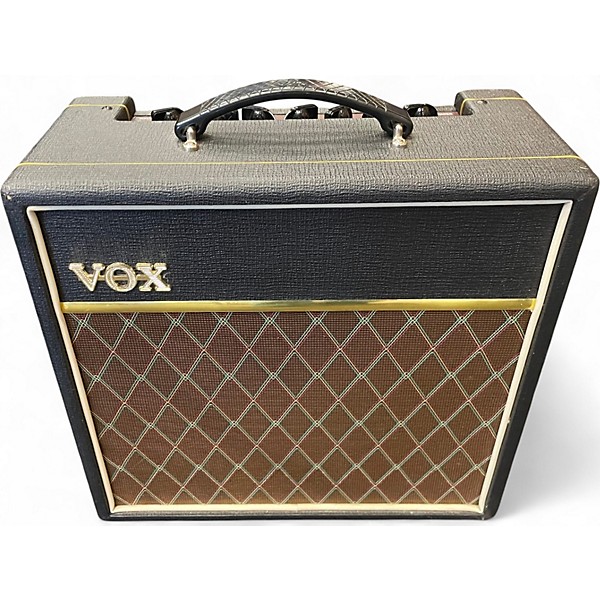 Used VOX V9168R Pathfinder 15R 15W 1X8 Guitar Combo Amp