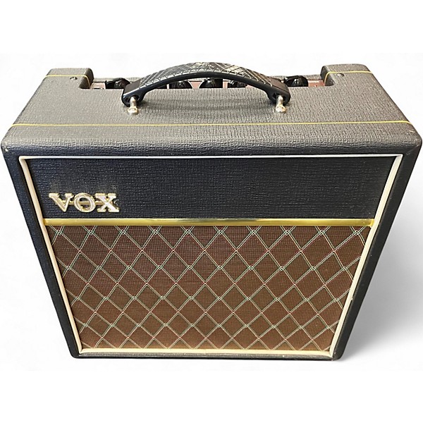 Used VOX V9168R Pathfinder 15R 15W 1X8 Guitar Combo Amp