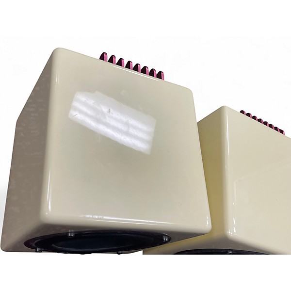 Used Avantone MIXCUBE PAIR Powered Monitor
