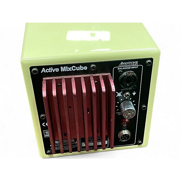 Used Avantone MIXCUBE PAIR Powered Monitor