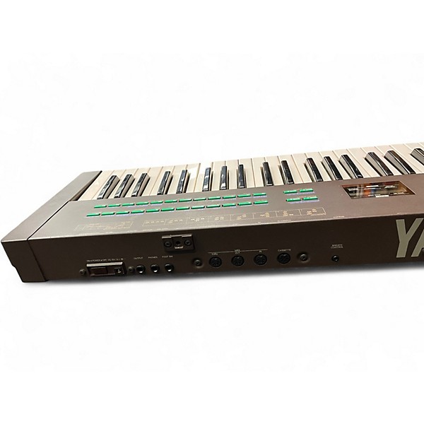 Used Yamaha dx27 Synthesizer