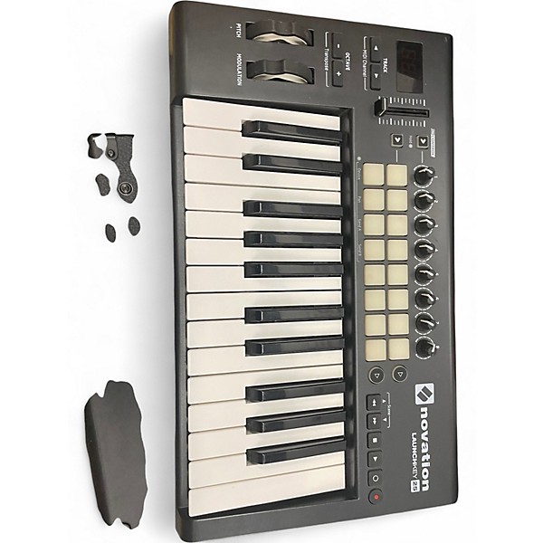 Used Novation Launchkey 25 Key MIDI Controller
