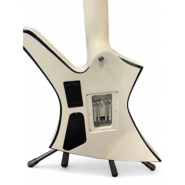 Used Jackson KEXMG White Solid Body Electric Guitar