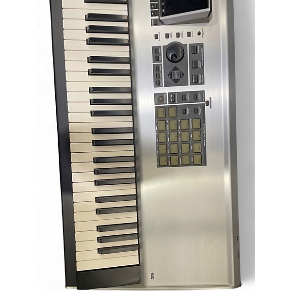 Used Roland X8 Keyboard Workstation