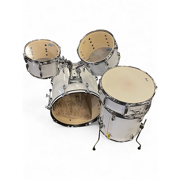 Used Pearl 5 Piece ROADSHOW FUSION White Drum Kit