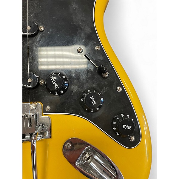 Used Fender Player II Modified Stratocaster Sunshine Yellow Solid Body Electric Guitar