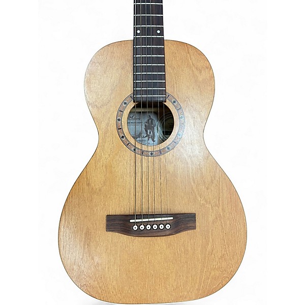 Used Art & Lutherie AMI Wild Cherry Natural Acoustic Guitar