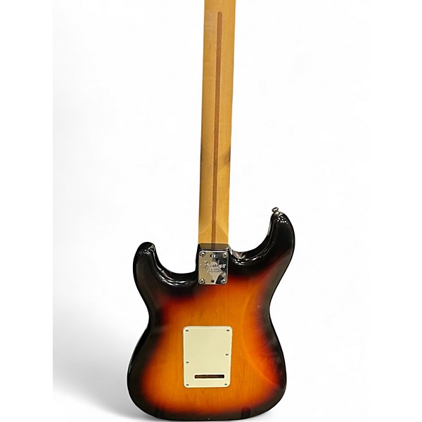 Used 2000 Fender AMERICAN STRATOCASTER 3 Color Sunburst Solid Body Electric Guitar