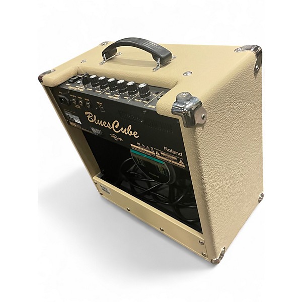Used Roland Blues Cube Hot Guitar Combo Amp