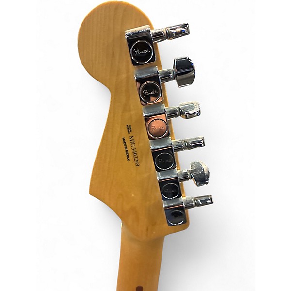 Used 2024 Fender Custom Classic Stratocaster 2 Tone Sunburst Solid Body Electric Guitar