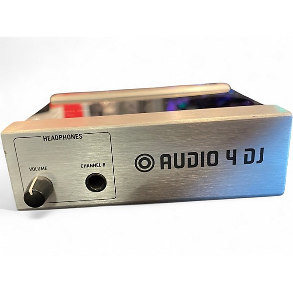 Used Native Instruments Audio 4 DJ Audio Interface
